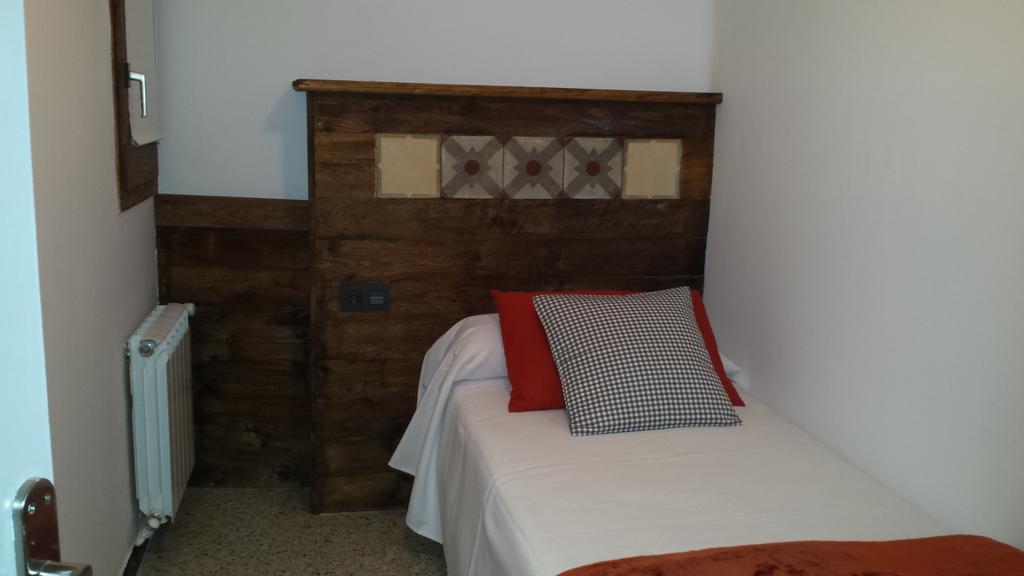 Apartments Mo Monistrol de Montserrat ภายนอก รูปภาพ